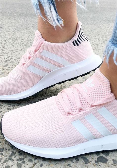 goedkope dames sneakers adidas|comfortable adidas sneakers for women.